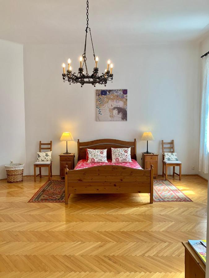 Vaci Utca Apartment *